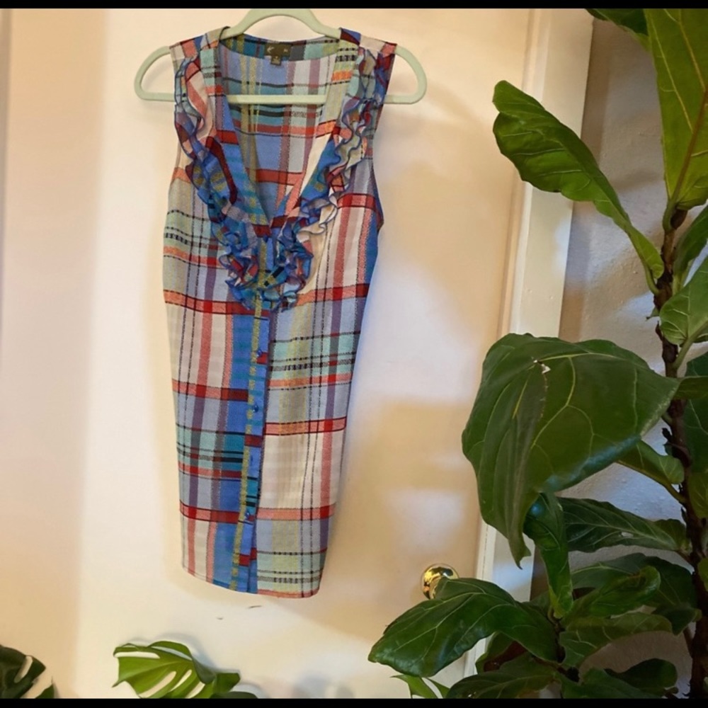 Fei size 8 tunic plaid blouse